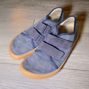 VGUC Froddo Barefoot Canvas Velcro Shoes Sneakers